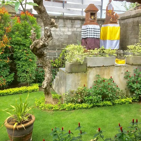 Ahoy Guesthouse